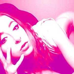 schuylarwitch adult chat